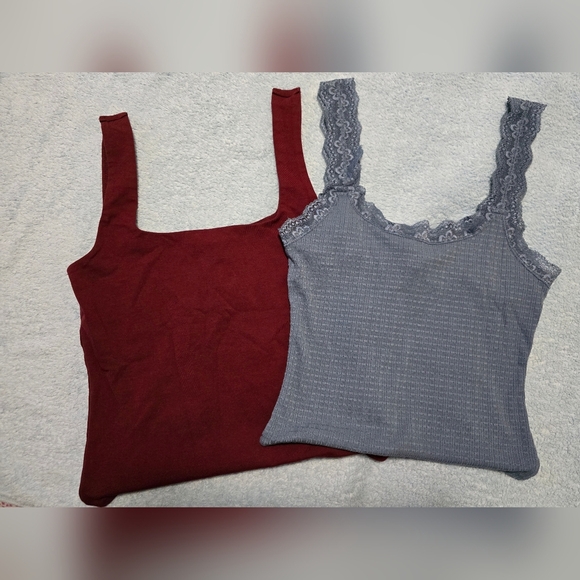 2-pack Forever 21 bodysuits ideal for this summer - Picture 2 of 11